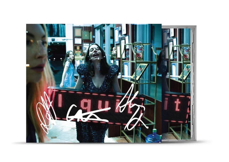 I quit (Amazon Exclusive Signed O-Card)