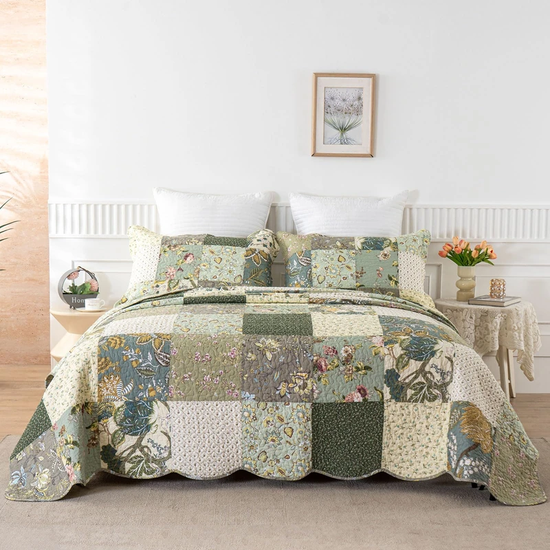 YAYIDAY Oversized King Bedspreads Patchwork Quilt Set (120x118 Inch) - 100% Cotton Reversible Breathable Floral Quilted Coverlet with Pillow Shams Fit All Season