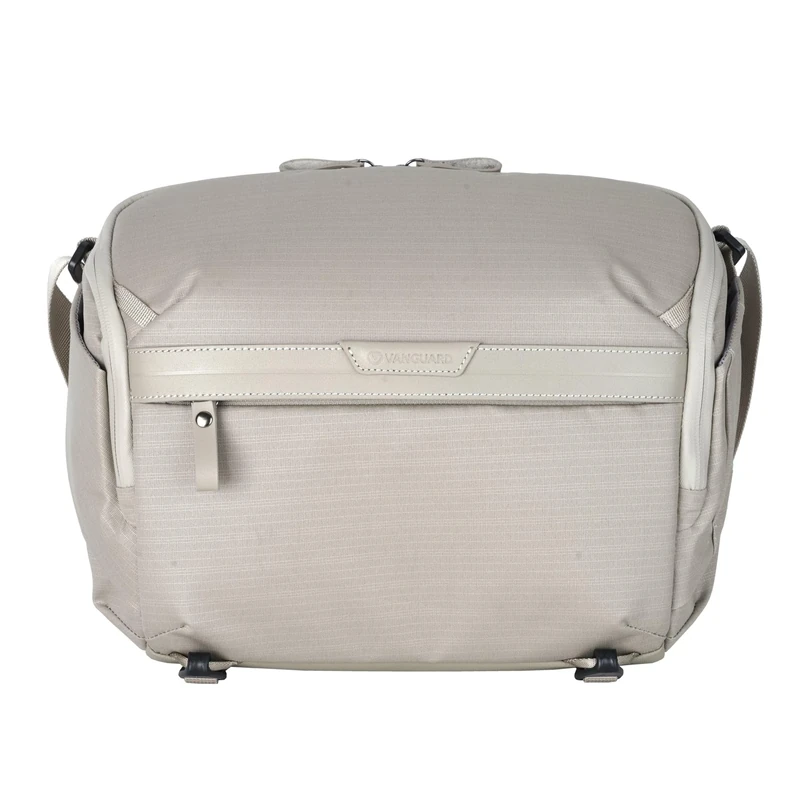 VANGUARD VEO Metro 7 Litre Camera Shoulder Bag - Cream