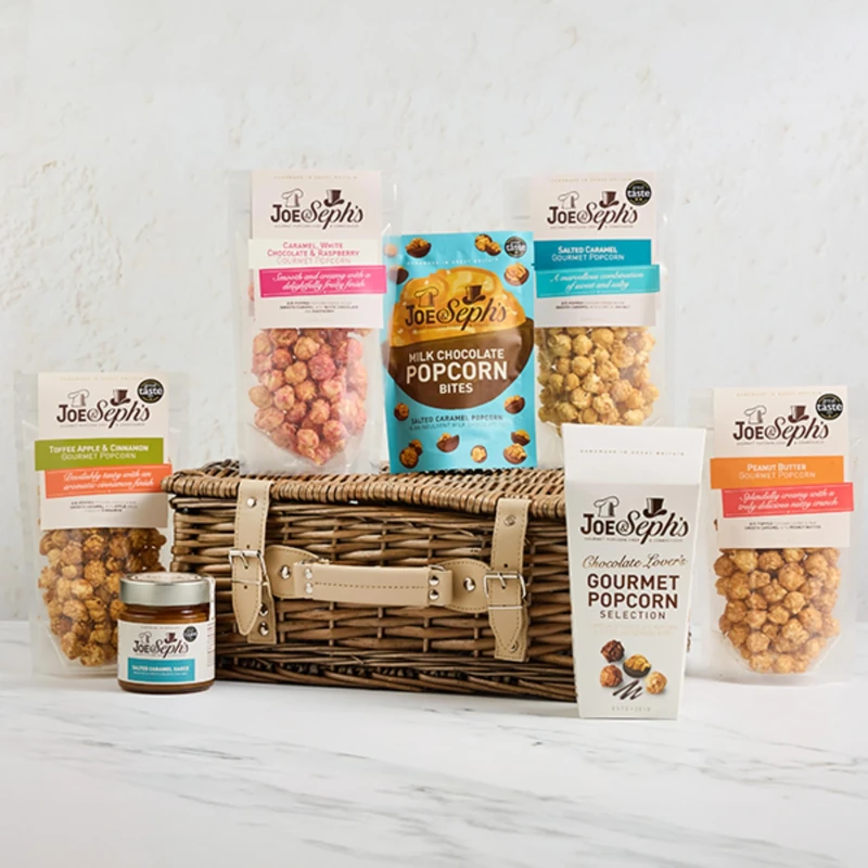 Joe & Sephs Gourmet Popcorn Hamper Gift, Best Selection with Salted Caramel Sauce, Chocolate Bites, Luxury Wicker Basket and Gift Card, Perfect for Popcorn Lovers