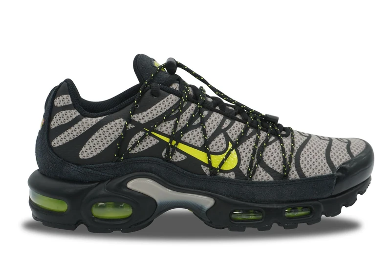 NIKE AIR MAX Plus Utility Sneaker - Image 1