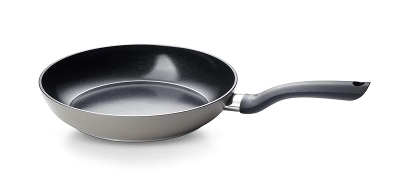 Fissler Essential Grey-Black/Aluminium Pan Coated (24 cm) Ceramic Coated, Frying Pan Made Without PFAS/PTFE, Induction - Made in Germany