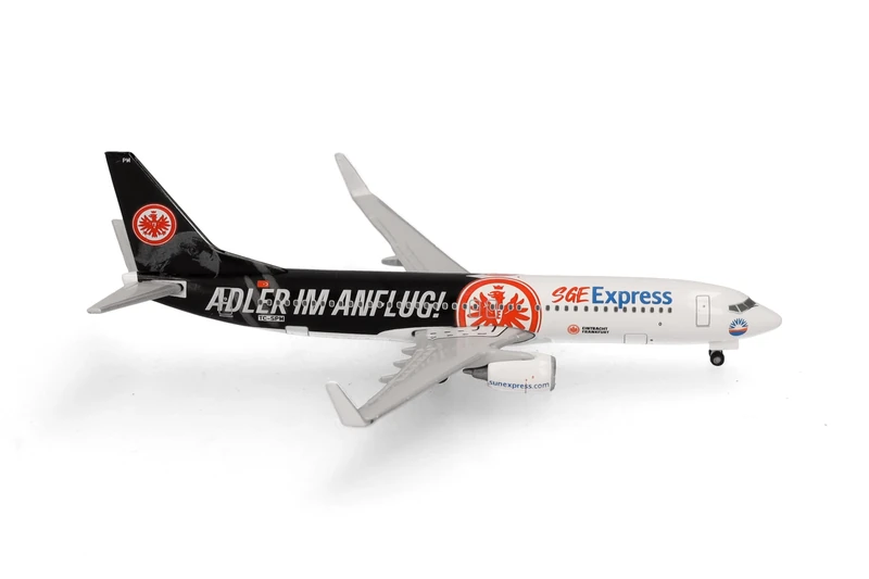 Herpa model aircraft Sun Express Boeing 737-800 "Eintracht Frankfurt – SGE Express" – "Eagle on Approach" – TC-SPM, miniature in scale 1:500, collector’s item, model without stand, metal