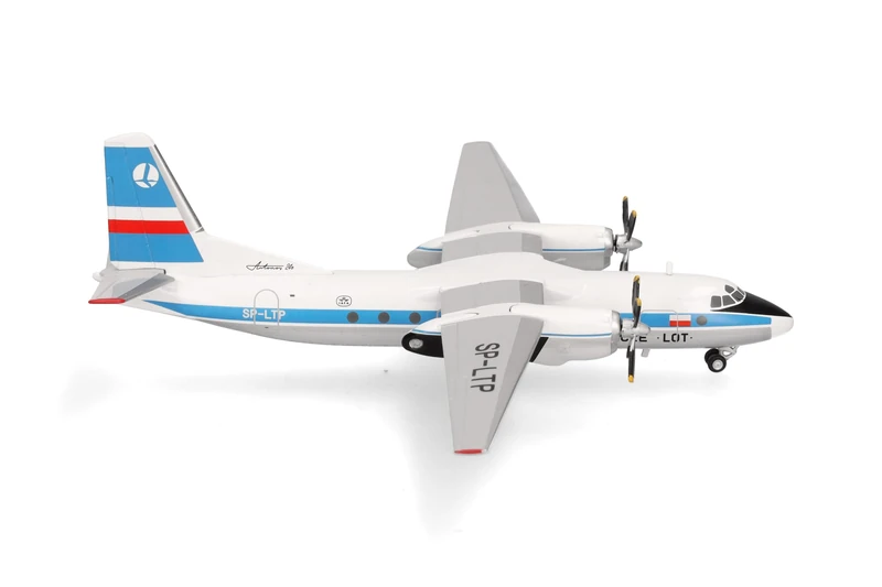 Herpa model aircraft LOT Polish Airlines Antonov AN-24B, miniature in scale 1:200, collector’s item, model without stand, metal