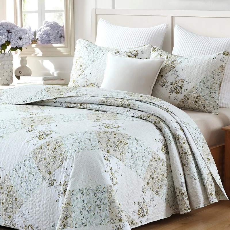 HIARUO Quilt Set King Size 3 Pieces Floral Patchwork Comforter Bedspread Boho Plaid Coverlet Reversible Lightweight Farmhouse Bedding with 2 Pillow Covers Shams for All Season, Green Purple