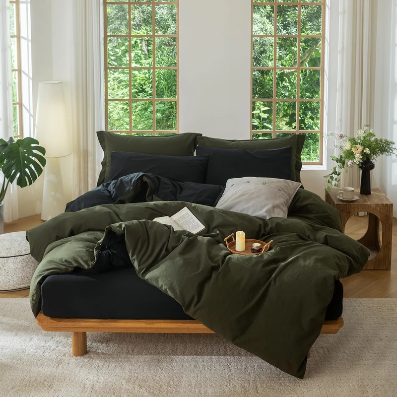 BDEAR INS Linen Feel Double Sided Reversible Duvet Cover King Size 104''W x 90''L, Oeko TEX Standard 100% Washed Cotton Duvet Cover with Zipper Closure Plus 2 Pillowcases, Olive Green Plus Black