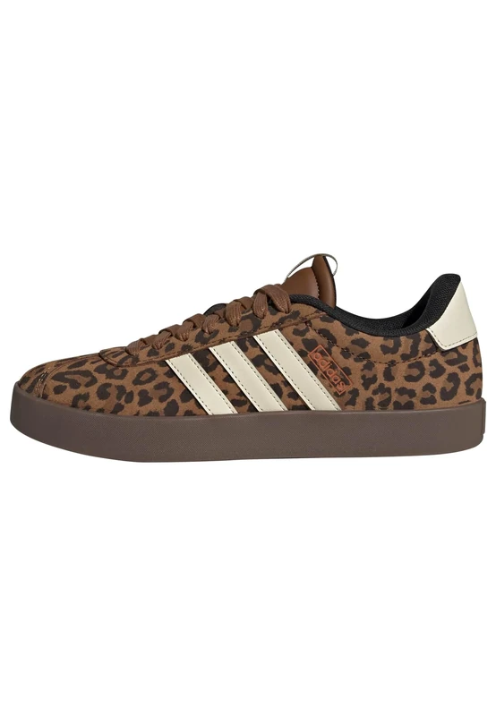 adidas Women's VL Court 3.0 Shoes, Dusky Bronze/Cream White/GUM5, 4.5 UK