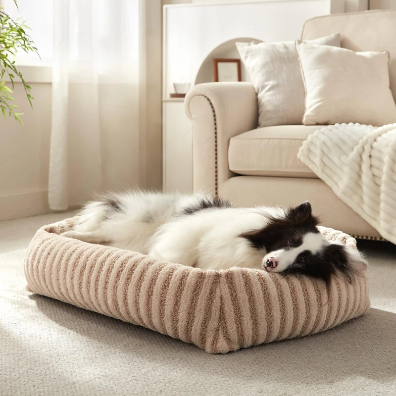 MIXJOY Dog Bed Large Size, Rectangle Pet Mat with Non-Slip Bottom, Orthopedic Pet Beds, Dog Kennel Mat with Removable Washable Cover, Suitable for Large Dogs Up to 90lbs, Beige