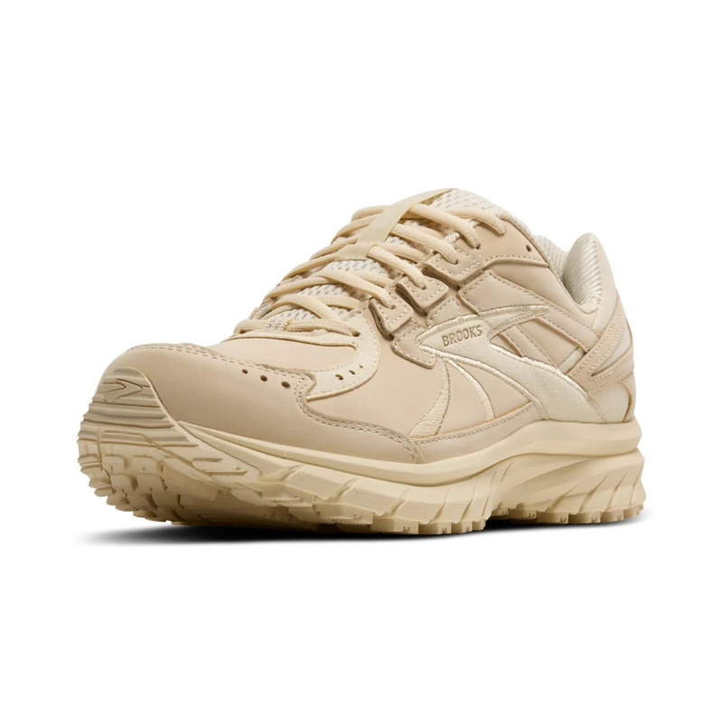 BROOKS Zeal Walker Sneaker