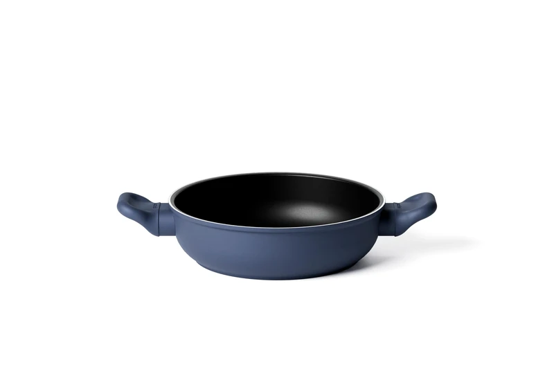 GUZZINI - Cook&Color 096867210 D24 cm Frying Pan in Forged Aluminium with Ceramic Coating - Navy Blue