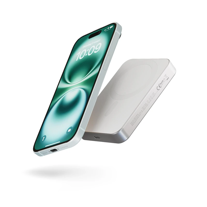 Zens Slim Aluminium Power Bank Qi2 10k mAh, MagSafe 15W Wireless Charger for iPhone Air/17/16/15/14/13/12 and AirPods, Includes 30 cm USB C-C Cable, White