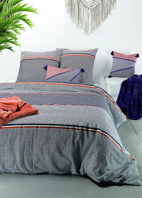 Tilak Duvet Cover 260 x 240 cm + 2 Pillowcases Cotton 57 Thread Count