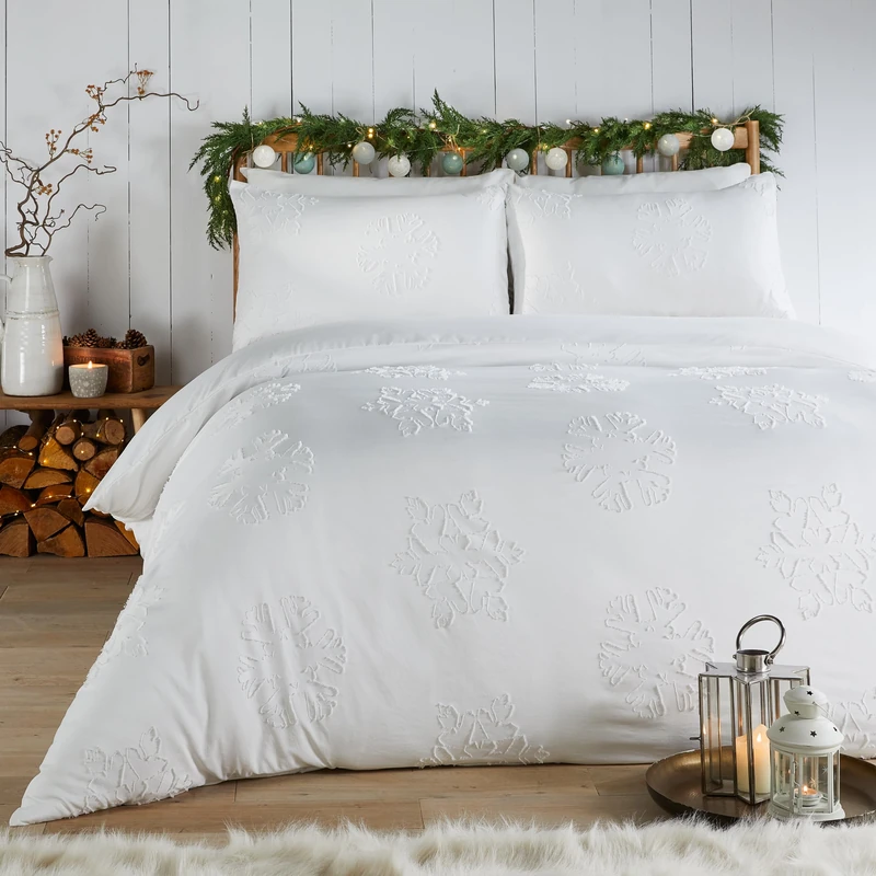furn. Duvet Day Snow Crystal Duvet Cover Set (White - Super King)