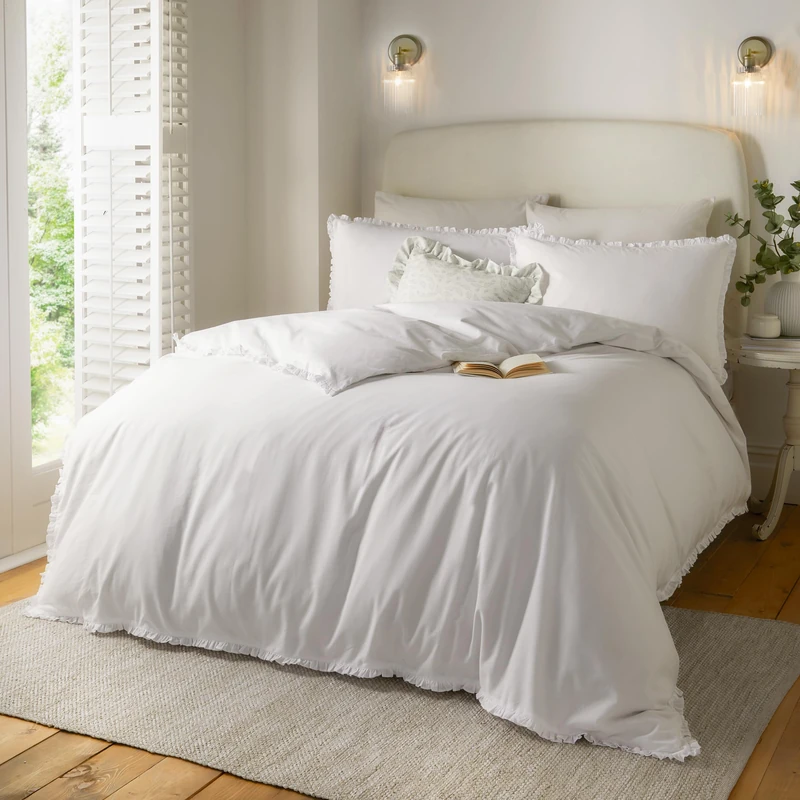 furn. Wylder Nature Tilly Duvet Cover Set – 100% Tumbled Cotton Minimal Ruffle Bedding with Elegant Trim (White - Super King)