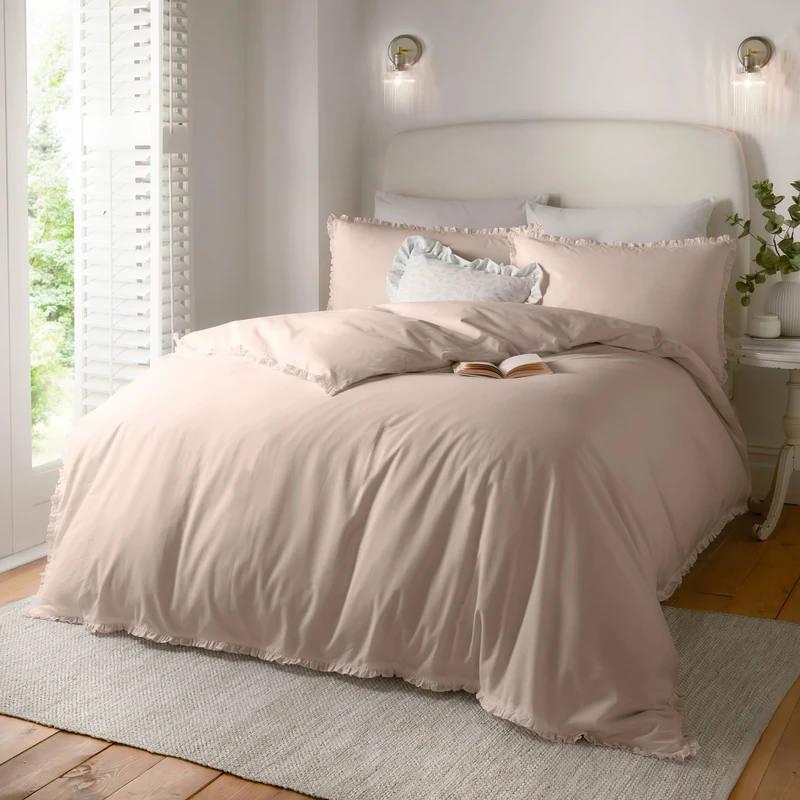 furn. Wylder Nature Tilly Duvet Cover Set – 100% Tumbled Cotton Minimal Ruffle Bedding with Elegant Trim (Blush Pink - Super King)