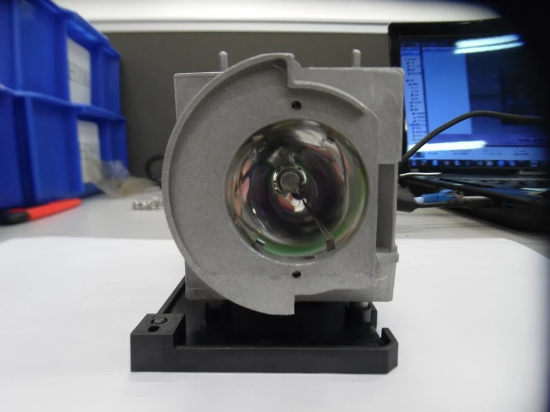Diamond Lamps for NEC NP-U321H:NP-U321Hi-TM:NP-U321Hi-WK:NP-U321H-WK:NP-U322Hi Projector