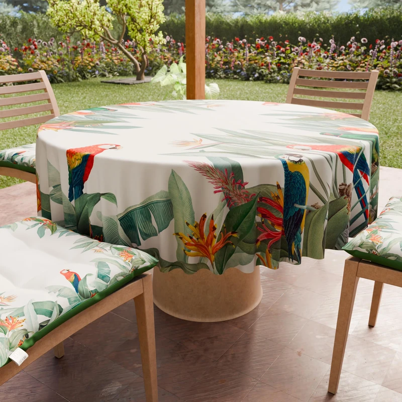 PETTI Artigiani Italiani - Anti-Stain Round Microfibre Tablecloth (Diameter 200 cm) Kitchen Table Cover for Round Table with Parrots Design, 100% Made in Italy