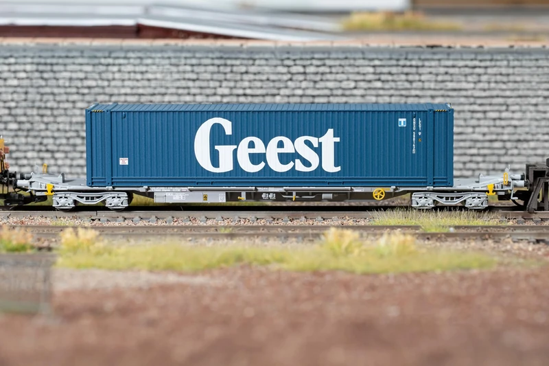Hornby TT:120 TT6033 TOUAX Sffgmss IFA Wagon GEEST 45ft Container