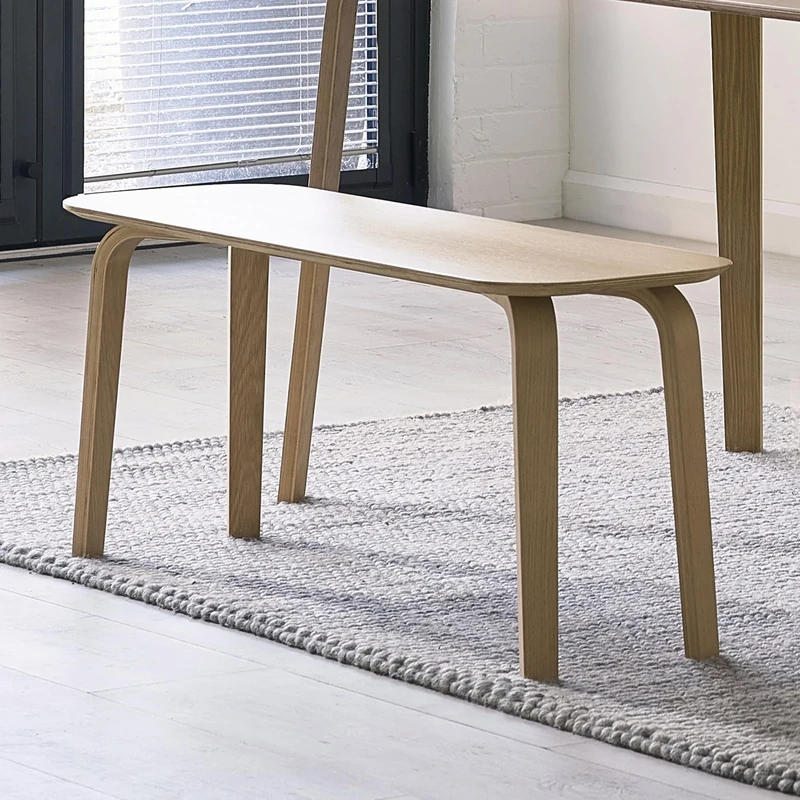 Julian Bowen Kaito Dining Bench - Scandi Beech Oak Effect Wood Kitchen Seating with Curved Legs for Kitchen, Hallway and Dining Room - H 45 x W 106cm