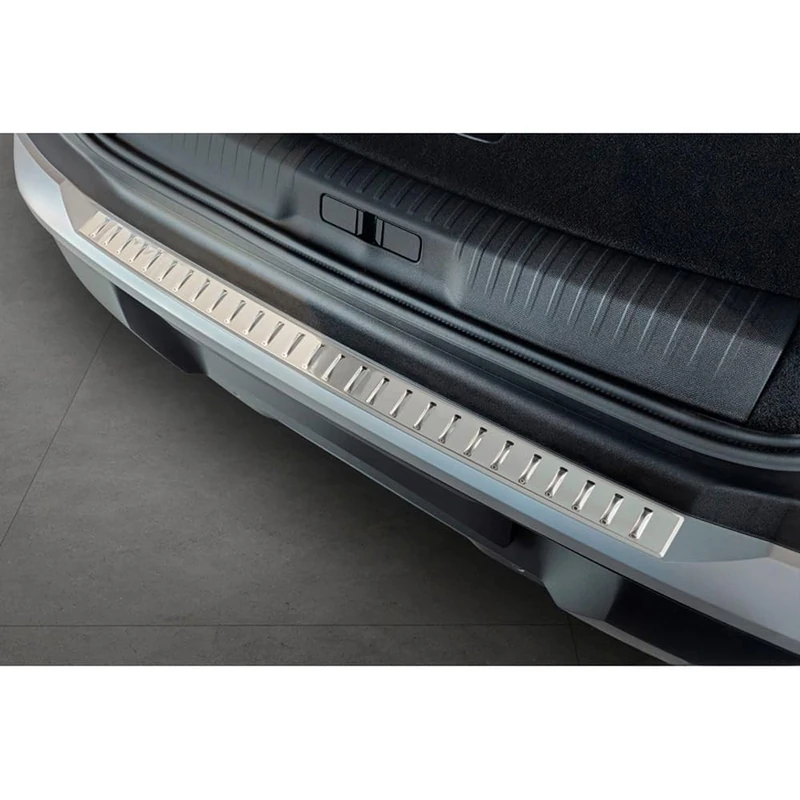 Avisa Stainless Steel Rear bumper protector compatible with Peugeot 5008 III 2024- 'Ribs', Silver - Image 1
