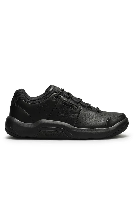 Reebok Unisex DMX Comfort + Classic Trainers, Black/Black, 42 EU