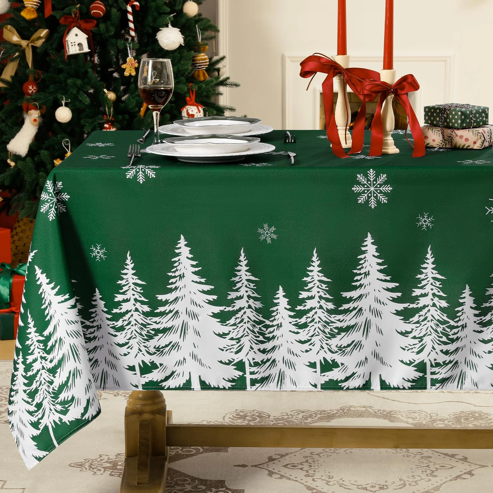 Softalker Christmas Table Cloth Green Large Xmas Tablecloths Rectangular 140x300 cm Wipe Clean Table Cover Water Resistant Washable Trees Table Cloths for Party Holiday Winter Decorations Dining