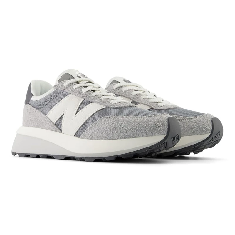 NEW Balance 370 Sneaker