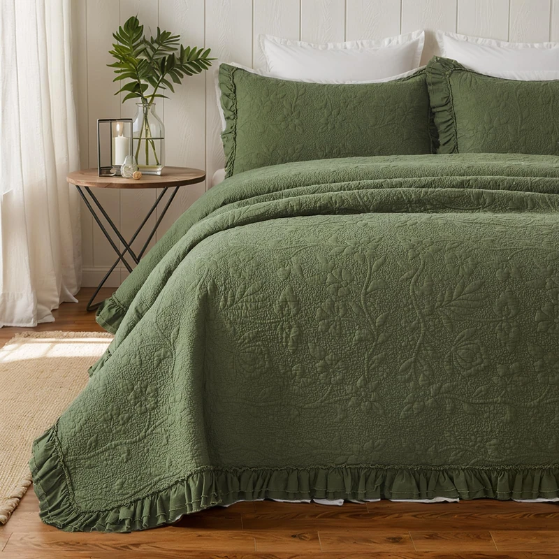 Brandream Quilt Set Full Size Cotton Matelasse Bedding Floral and Vine Stitching Lightweight Summer Ruffled Quilt Set 3-Piece Olive Green