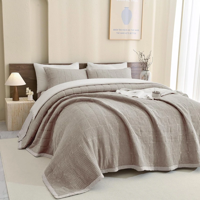 Sanracie Cotton Queen Size Quilt Bedspread (90"x98"), Dark Khaki Waffle Weave Quilt Sets 3Pcs Soft Lightweight Farmhouse Bedding Set Luxury Breathable Bedding Coverlet for All Seasons