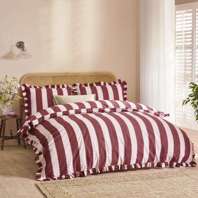 Wylder Birdie Stripe Duvet Cover Set – Reversible Ruffled Cotton Rich Striped Bedding (Burgundy/Blossom - King)