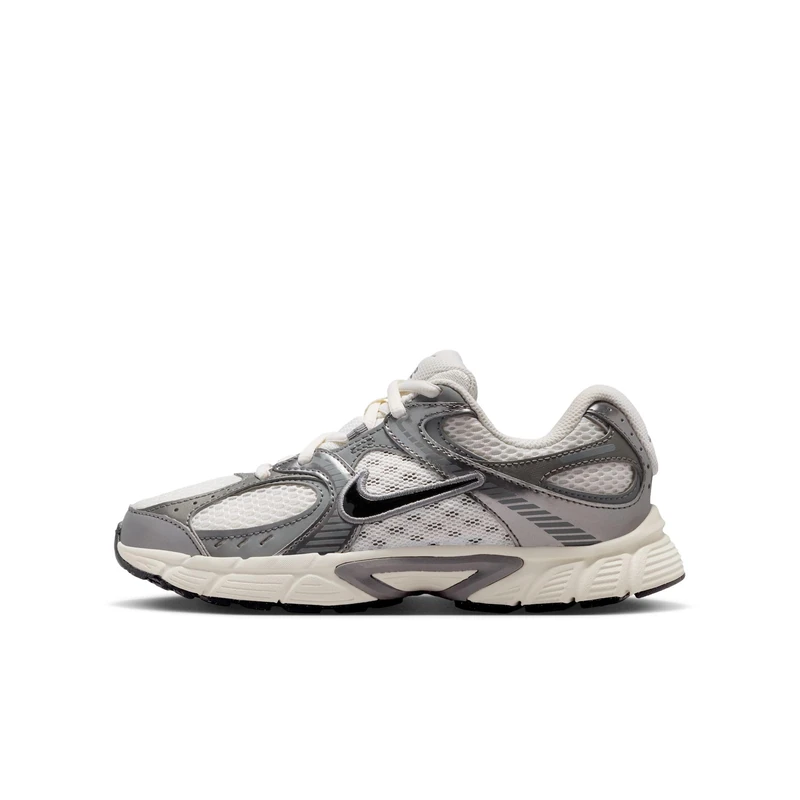 Nike Nike V5 RNR (GS) Running Shoes