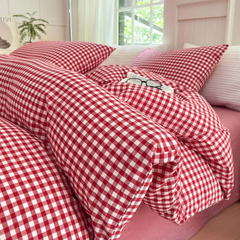 LifeTB Queen Comforter Set Red Gingham Comforter Modern Style Plaid Boho Comforter Set 3 Pieces Fluffy Grid Checkered Comforter with 2 Pillowcases Farmhouse Gingham Bedding Set Queen Size