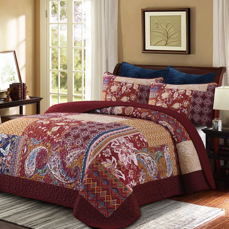 DJY Patchwork Quilt Set King Size Red Bohemian Floral Paisley Quilt Bedding Set, 3 Pieces Boho Burgundy Vintage Bedspread Microfiber Reversible Bedding Coverlet for All Season 110''x90''