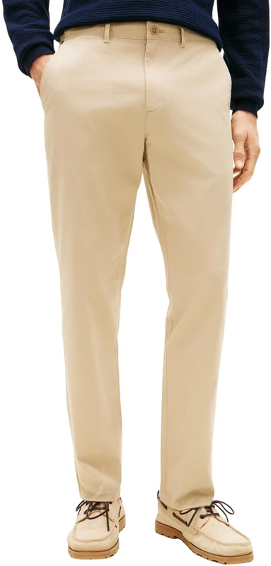 Tommy Hilfiger Men’s Chinos Core Harlem Essential Twill Relaxed Fit, Beige (Sandalwood), 30W/32L