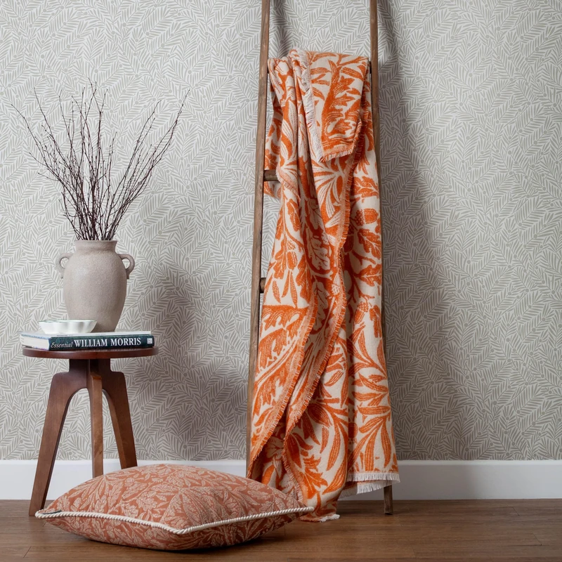 Morris & Co. Acorn Throw – Heritage Faux Mohair Tonal Jacquard Blanket (Brick - 130x170cm)