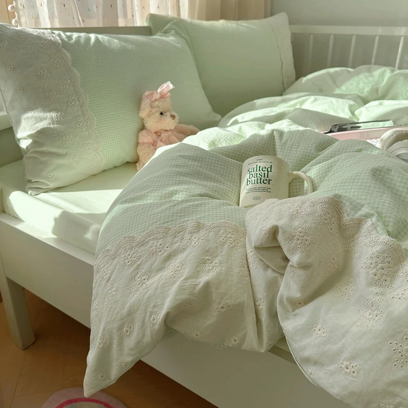 Green Gingham Duvet Cover King 3 Pieces Romantic Lace Duvet Cover Soft Washed Microfiber Green Grid Plaid Comforter Cover with 2 Pillowcases Farmhouse Checkered Gingham Bedding Set