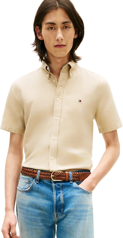 Tommy Hilfiger Men’s Shirt Linen Blend Solid Short Sleeve, Beige (Sandalwood), XS