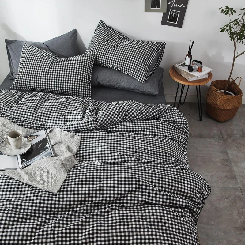 mixinni Black Gingham Comforter Set Queen, Plaid Comforter Set 3 Pieces 1 Black Grid Comfoter with 2 Pillow Cases for All Seasons, Soft Fluffy Modern Grid Pattern Printed Bedding-Queen Size
