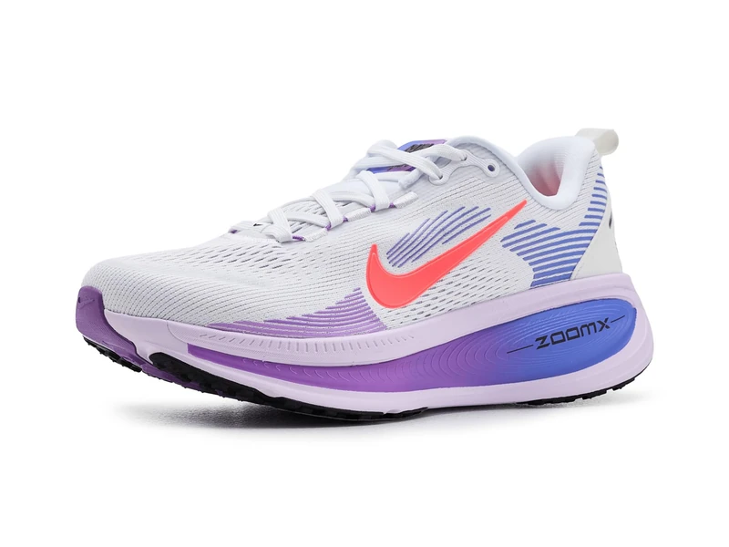 Nike W Nike Vomero 18 Running Shoes