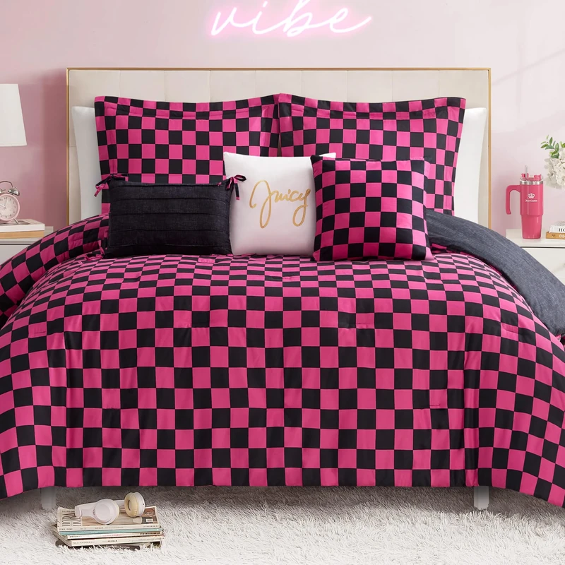 Juicy Couture Comforter Set, Polyester, Black/Hot Pink, Queen/Full