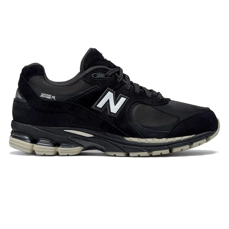 NEW BALANCE 2002 Sneaker Black White