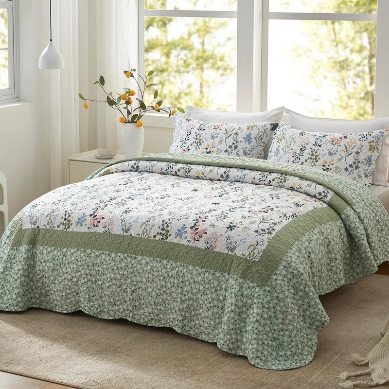 LEAONME California King Size Quilt Set 3-Piece Lightweight Bedspread Coverlet 120''x120'' Garden Style Floral Printed Oversized Bedding Set with Shams for All Season