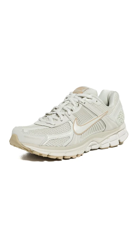 Nike Zoom Vomero 5 Sneaker - Women's Fashion Trainer