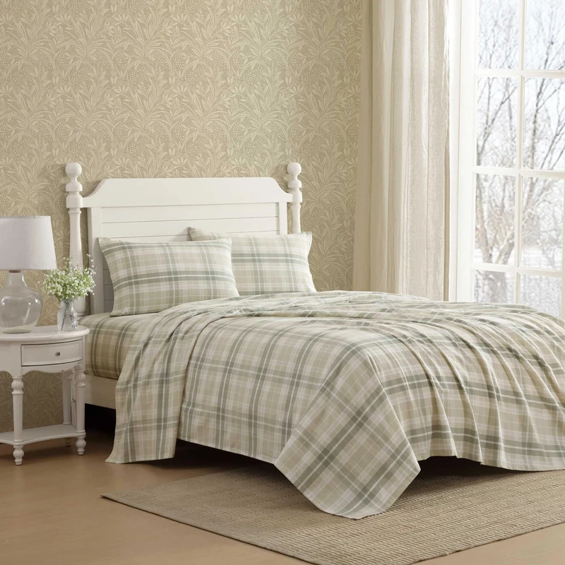 Laura Ashley - Queen Bed Sheets, Cotton Flannel Bedding Set with Matching Pillowcases, Brushed for Extra Softness, Deep Pocket, Oeko-Tex Certified (Mulholland Plaid Green)