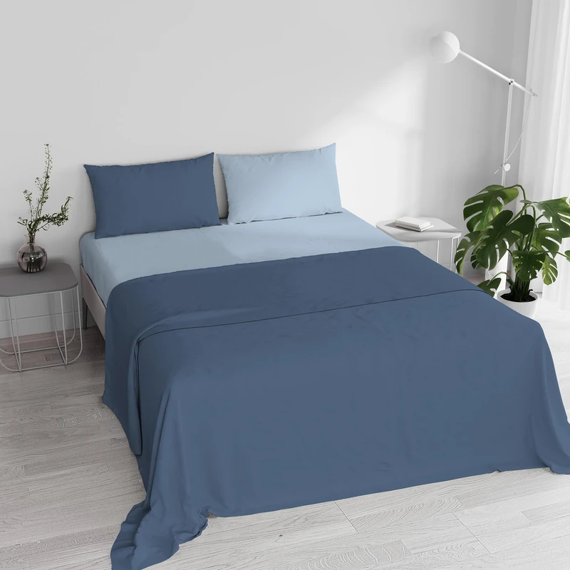 Double Bed Sheet Set, 100% Natural Cotton, Made in Italy – Complete Bed Set, Fitted Sheet, Top Sheet 240 x 300 cm and Pillowcases with Inner Flap, Avio/Blue
