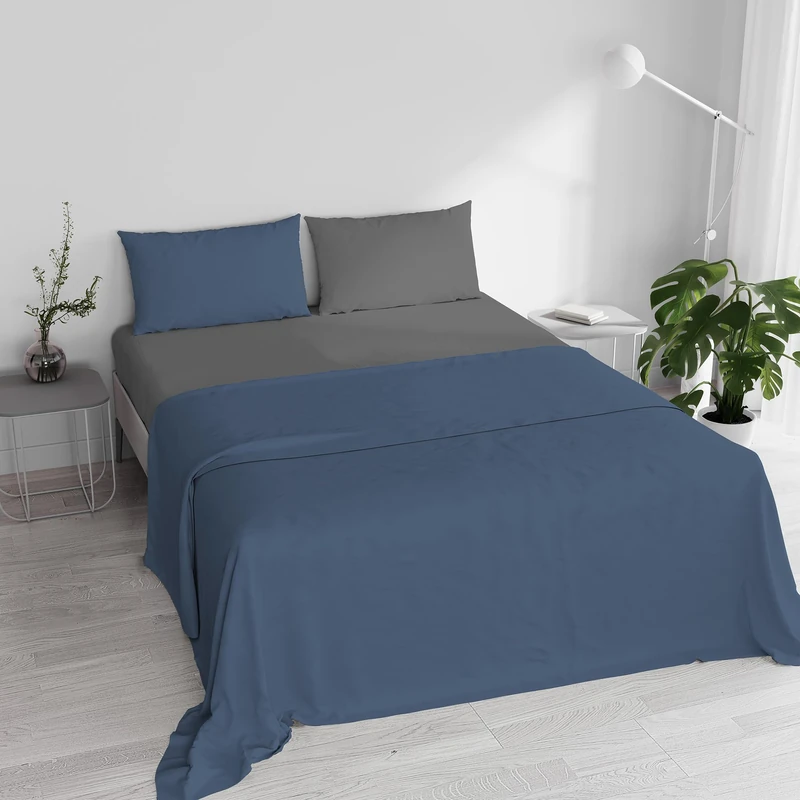 Double Bed Sheet Set, 100% Natural Cotton, Made in Italy – Complete Bed Set, Fitted Sheet, Top Sheet 240 x 300 cm and Pillowcases with Inner Flap, Avio/Dark Grey