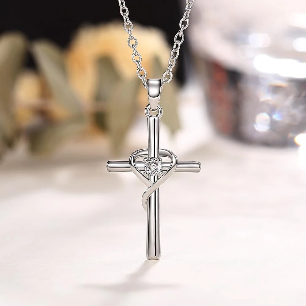 Women's 925 Sterling Silver Cross Necklace, Heart Cubic Zirconia Pendant Necklaces, M, Sterling Silver, No Gemstone