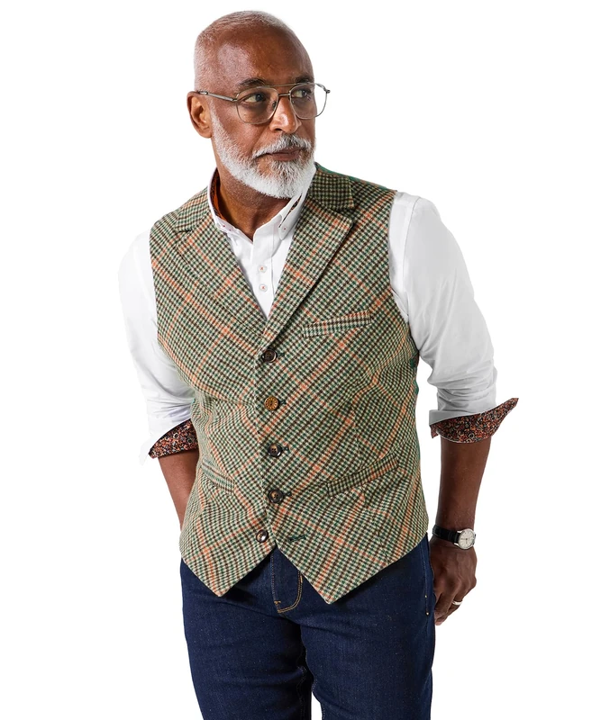 Joe Browns Men's Patterned Lining Checked Waistcoat, Regular, Green, UK 48