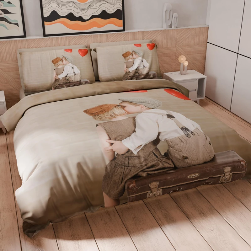 PETTI Artigiani Italiani - Double Duvet Cover Set 200 x 200 cm (2 Pillowcases 75 x 50 cm Included), Microfibre Duvet Cover Set with Digital Print Kiss - Made in Italy - Image 1