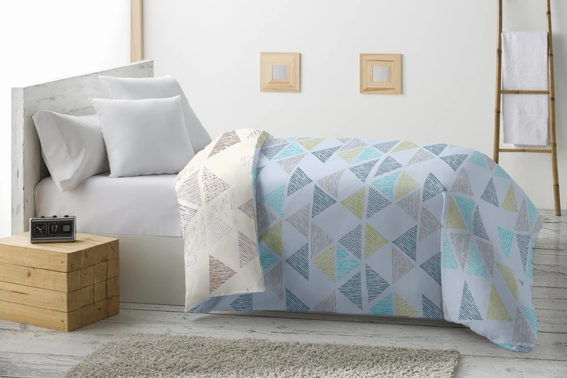 Miracle Home. Poldo Reversible Microfibre Duvet 360 g/m², Soft and Breathable, Ideal for Winter, Autumn and Spring, 250 x 260 cm, 150 cm Beds.